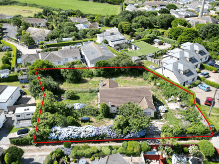 3 bedroom bungalow for improvement
